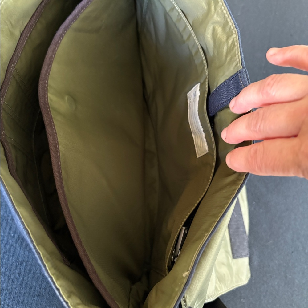 Jack Spade Greene St Canvas Messenger Bag - Picture 16 of 16